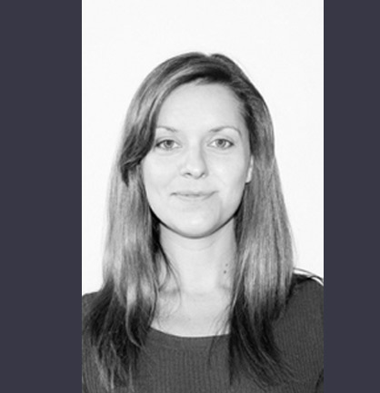 DR ALICIA PAPAS